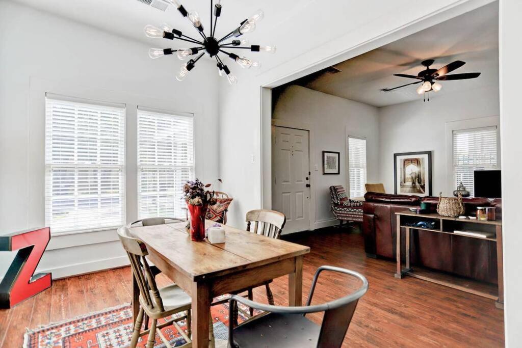 Artsy Heights House: Walk To Food-Bars-Shops-Trails, Kids & Pet Friendly Βίλα Χιούστον Εξωτερικό φωτογραφία